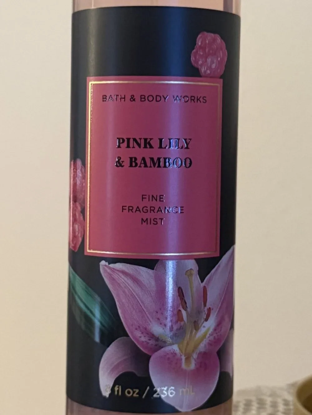 Bath and Body Works - Pink Lily & Bamboo (8 oz)